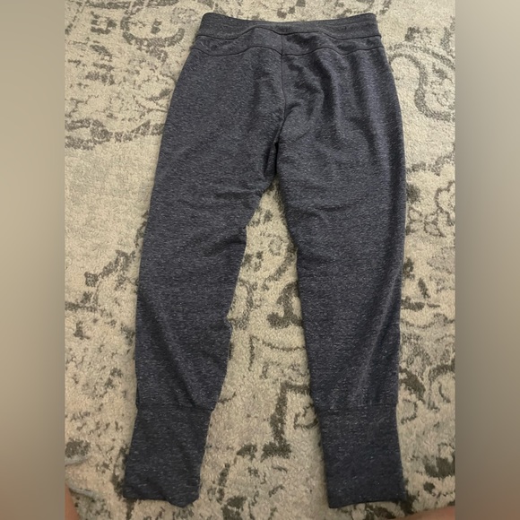 Athleta (Sweatpants/joggers dark bluish) - Picture 2 of 3